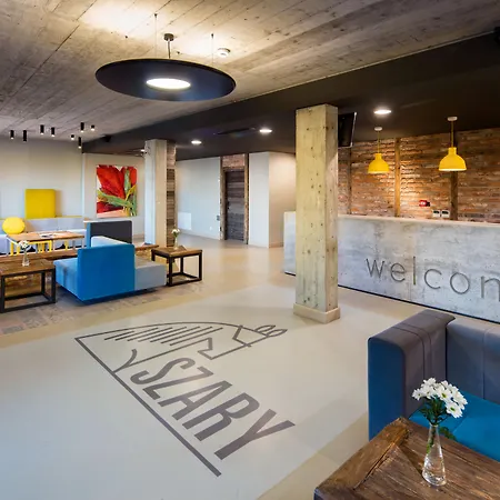 Szary Hotel