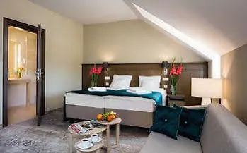 Szary 3* Michalowice (Lesser Poland)