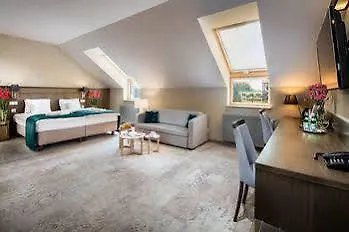 Hotel Residence Szary 3*